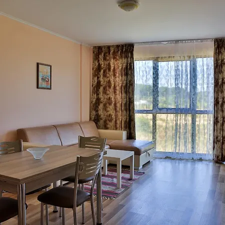 Apartament Al Rial Shkorpilovtsi