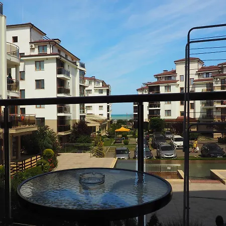 Al Rial Apartament *