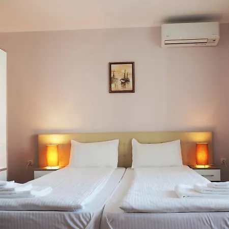 Al Rial Apartament *