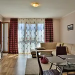 Apartment Al Rial