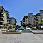 Al Rial Appartement Shkorpilovtsi