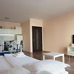 Al Rial Appartement Shkorpilovtsi