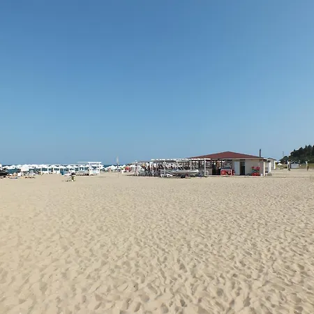 Al Rial Апартамент *