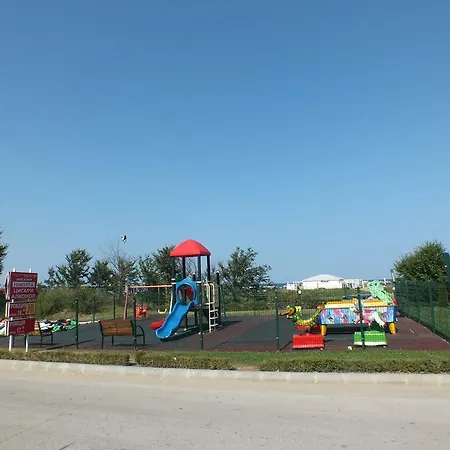 Al Rial Апартамент Шкорпиловци