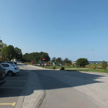 Al Rial Апартамент *