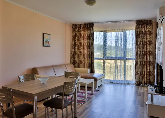 Apartment Al Rial Shkorpilovtsi